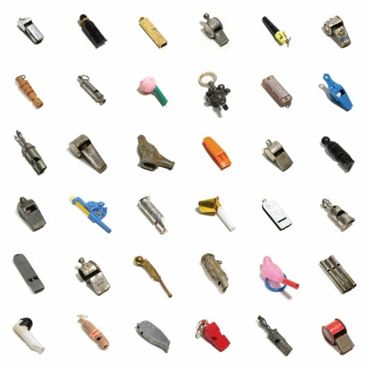 the album cover for De Mario Vega - Llamado (Der Aufruf)