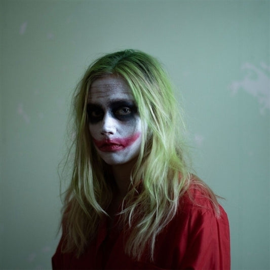 the album cover for Maustetytöt - Itken Jos Mua Huvittaa